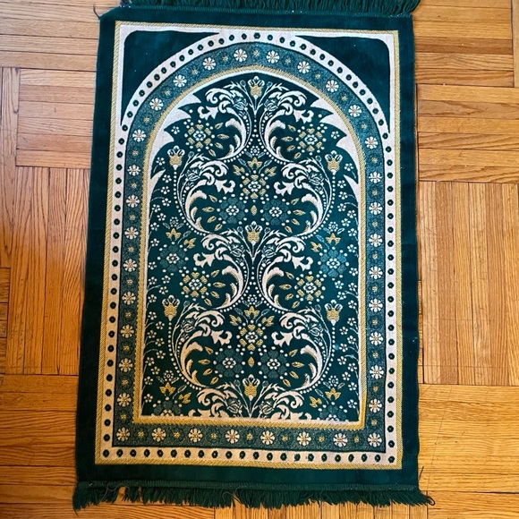 Forest Green & Gold Vintage Turkish Tapestry - Picture 8 of 8